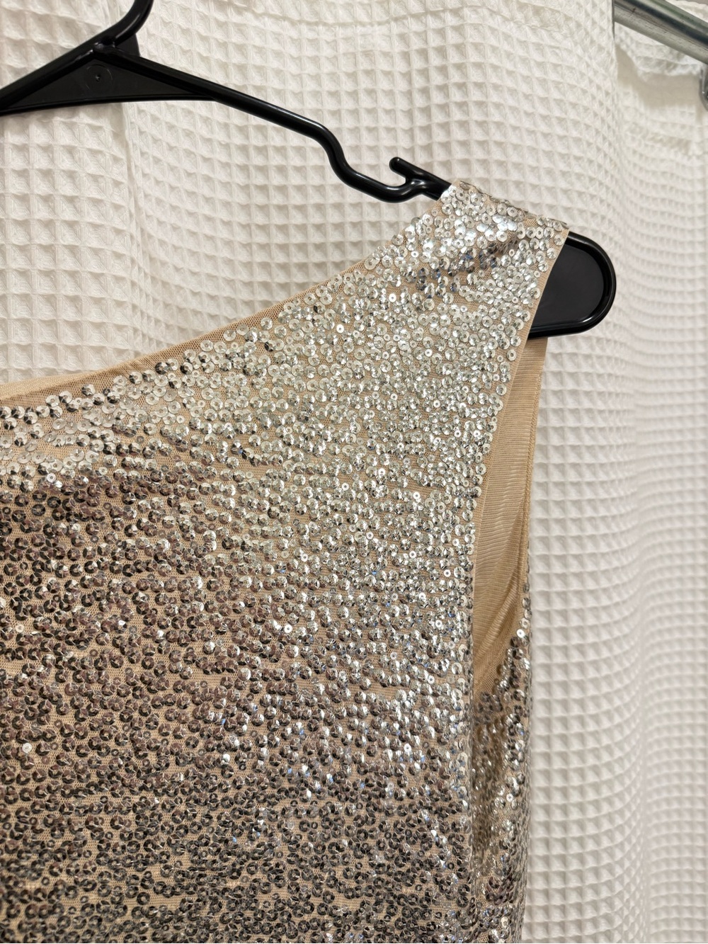 Michael Kors Gold Sequin One-Shoulder Cocktail Dress - Picture 6 of 7